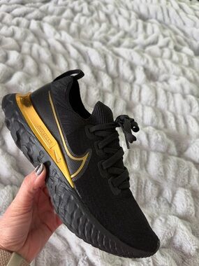 Nike React Infinity Custom 1 of 1 Black and Gold